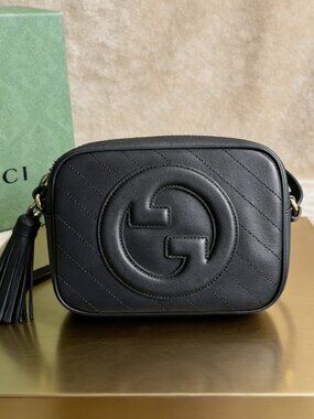 Gucci Blondie Medium Shoulder Bag